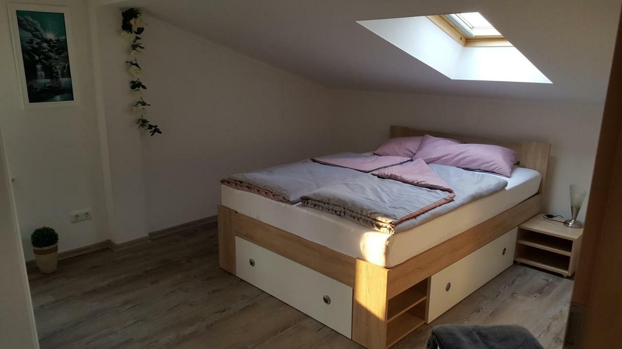 Ferienwohnung "Burgblick" An der Schmucke Exterior foto