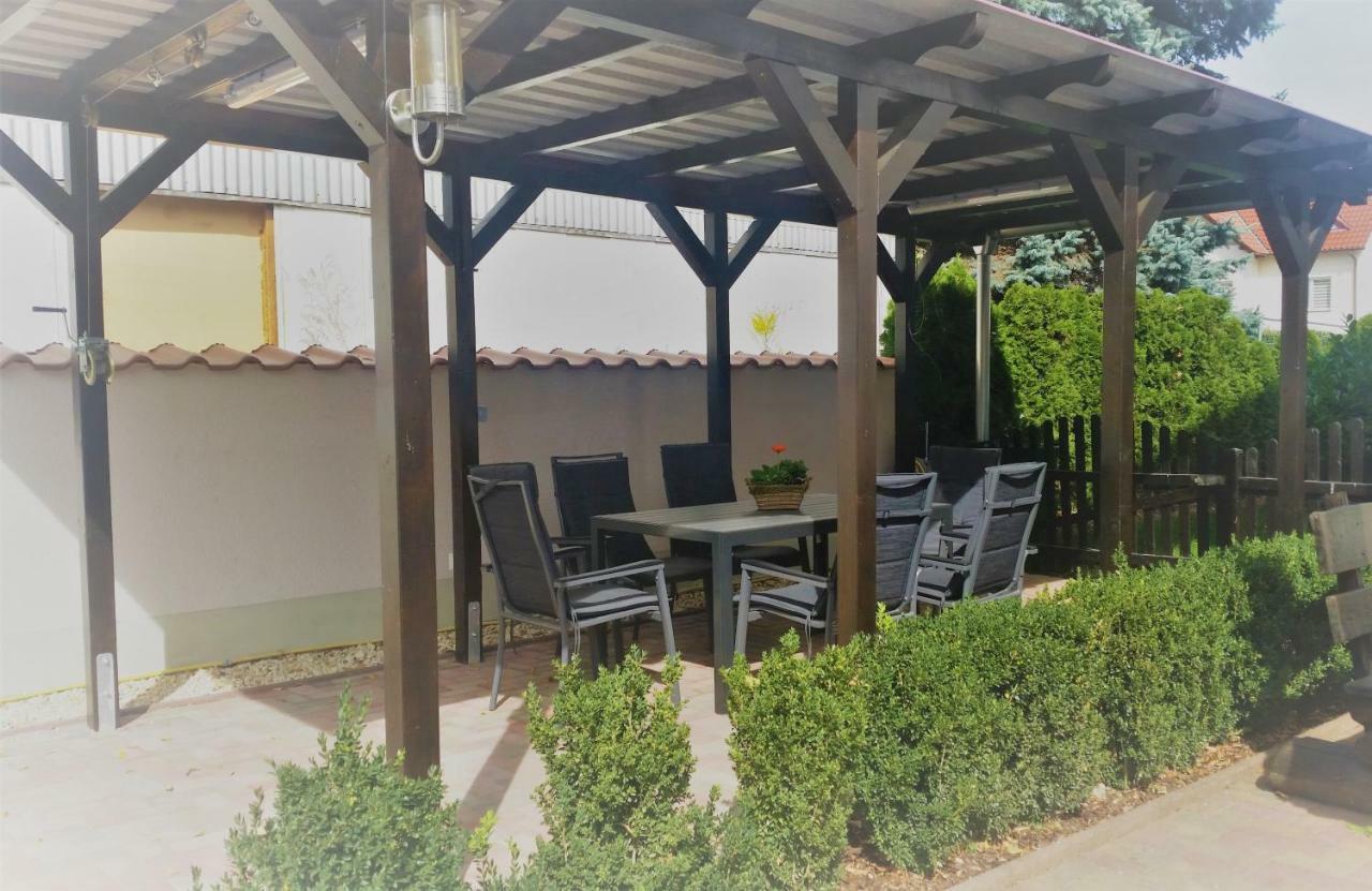 Ferienwohnung "Burgblick" An der Schmucke Exterior foto